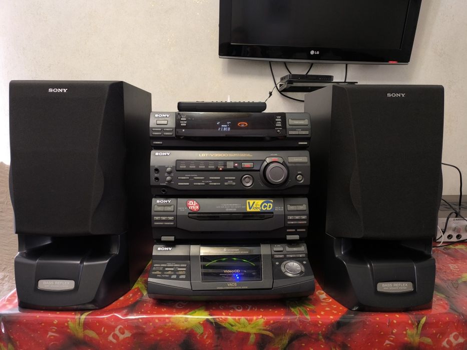 Продам музыкальный центр SONY