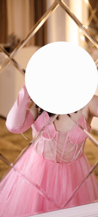 Vând rochie eleganta