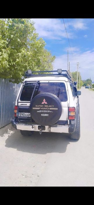 Продается Mitsubishi Pajero