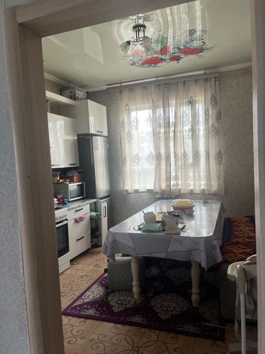 Үй сатылады. Продается дом.