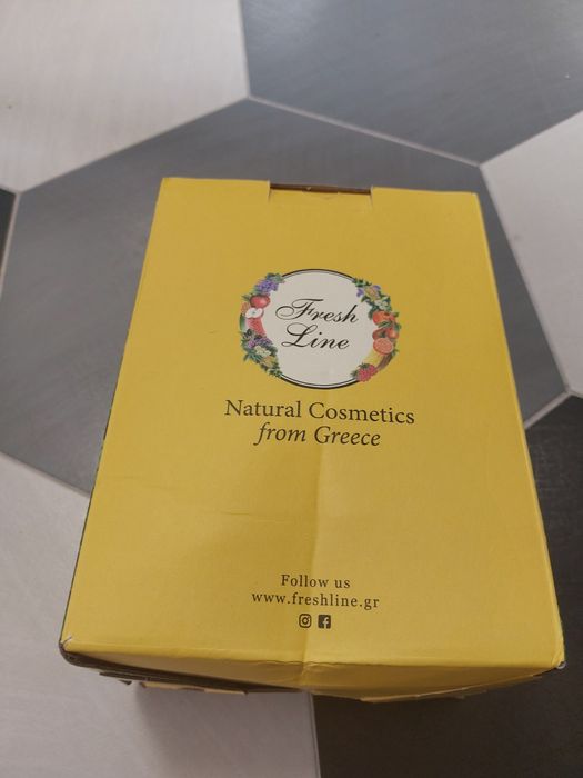 FRESH LINE POLYHYMNIA Strengthening & Densifying Hair Lotion