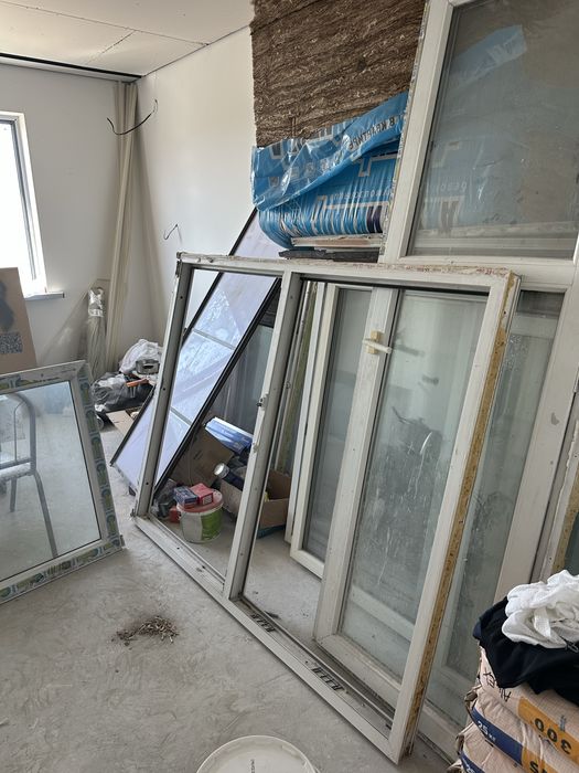 Терезе бу. 140 см. Ге 180 см. 6 шт иэсиктерде бор келип корсендер бола
