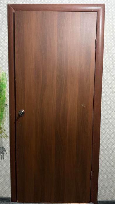 Продам межкомнатные двери