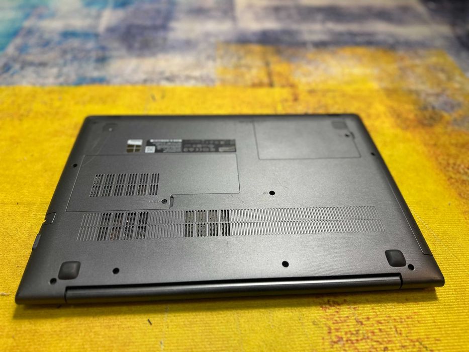 Laptop Lenovo Ideapad 510, i7 gen 7,video 4 gb dedicat, ssd 240,ram 12