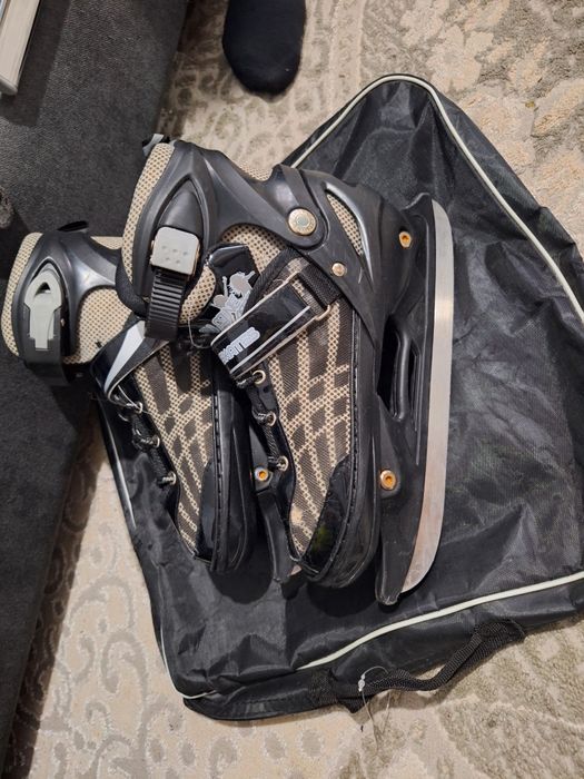 Хароше коньки продам