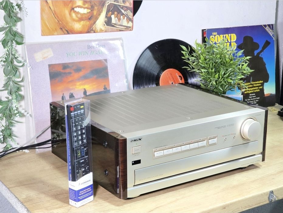 Amplificator SONY TA-F707 ES, gold șampanie, laterale lemn , Japan