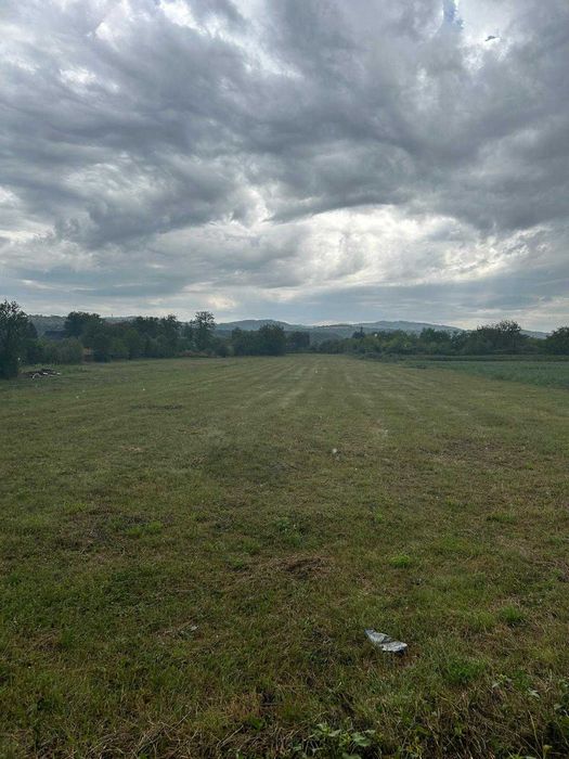 Vand Teren Intravilan - 5.400 mp, Com. Casin, Sat. Casin, jud. Bacau