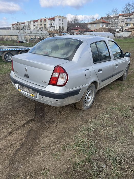 Рено клио на части