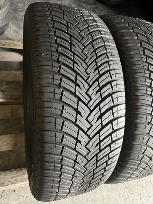 2 anvelope all season 235/50/19 Pirelli NOI , DOT 4424 !