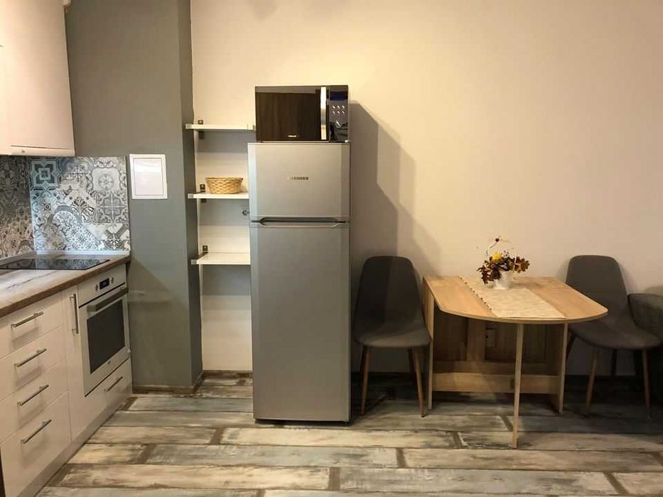 Дава се под наем Двустаен апартамент в София, Студентски град - 60 кв.м за 363.63 € - Снимка #2