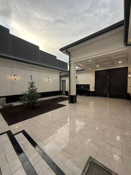 Продается дом 5 комнат, ориентир: больница Мать и дитя, 350м²