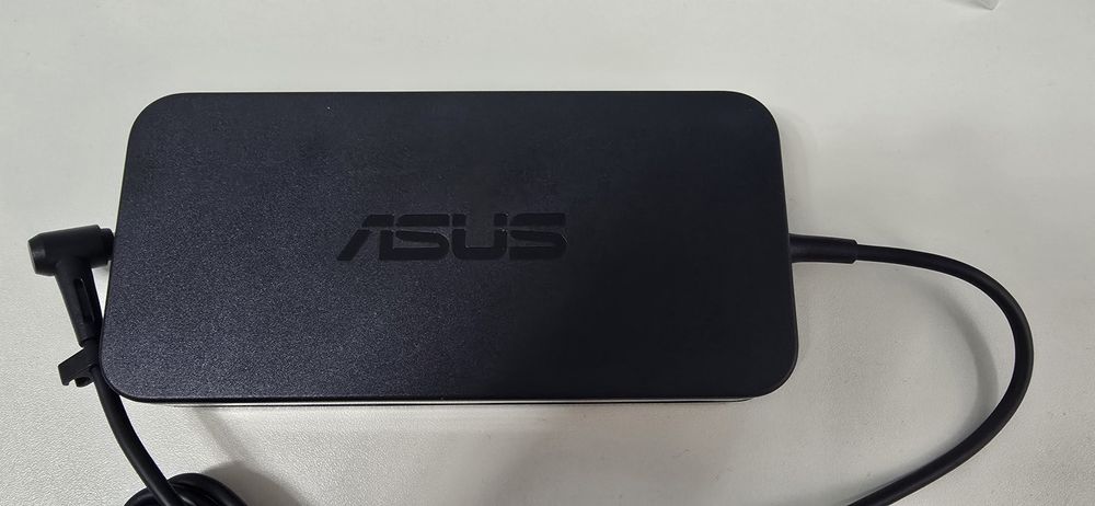 Адаптер / Блок питания Asus