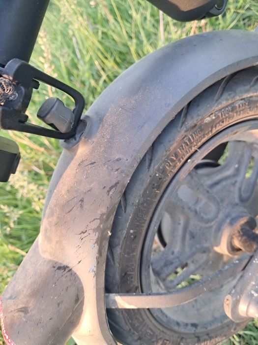 Trontinetà navee v25i pro