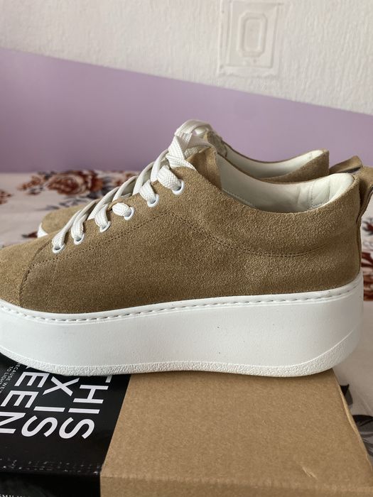 Дамски спортни обувки Bianki, 38 номер