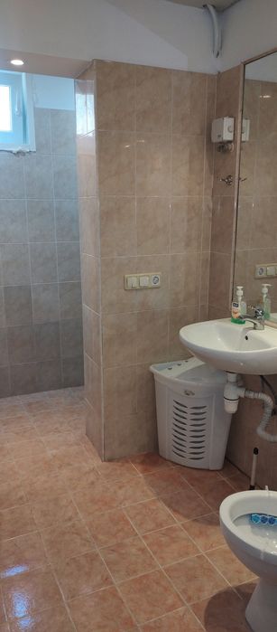 Дава се под наем Тристаен апартамент в Ямбол, Възраждане - 70 кв.м за 248.88 € - Снимка #9