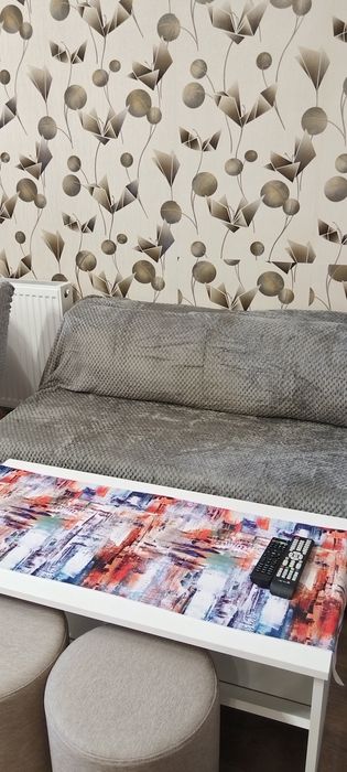 Дава се под наем Тристаен апартамент в Перник, Твърди ливади - 63 кв.м за 402.9 € - Снимка #1