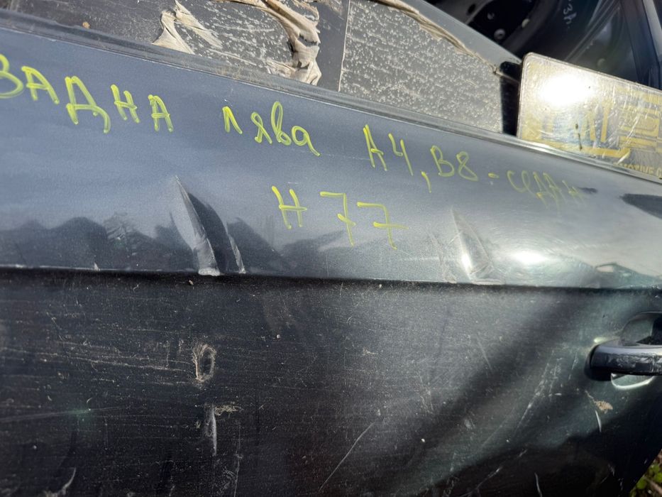 Задна лява врата Ауди Audi A4 B8 седан ном 77