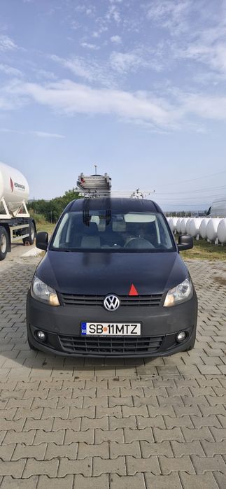 VOLKSWAGEN Caddy 2013 — imagine 2