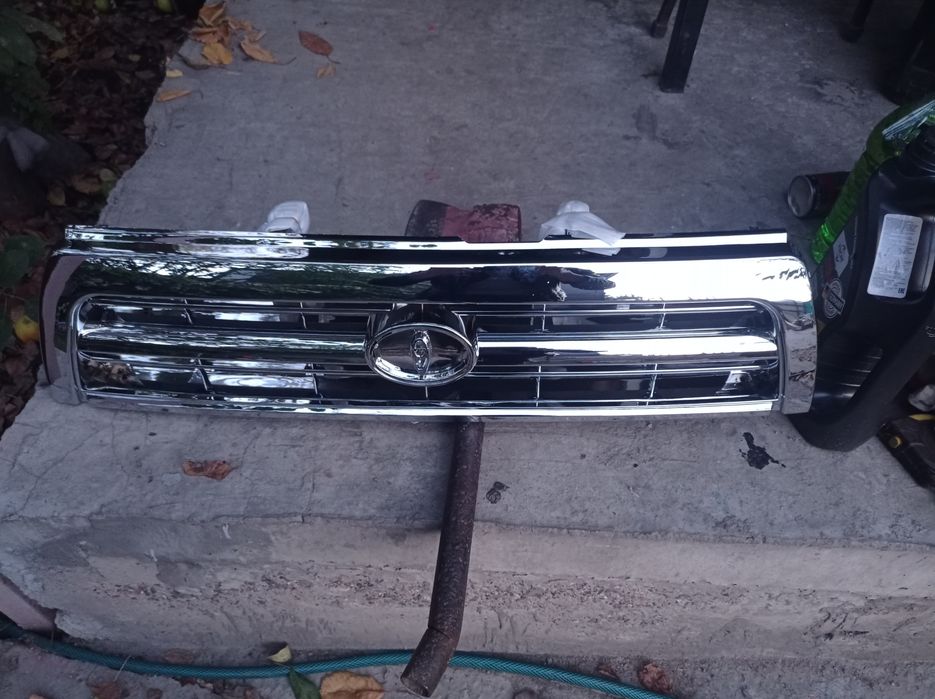 Решетка радиатора сюрф 185/4раннер 185