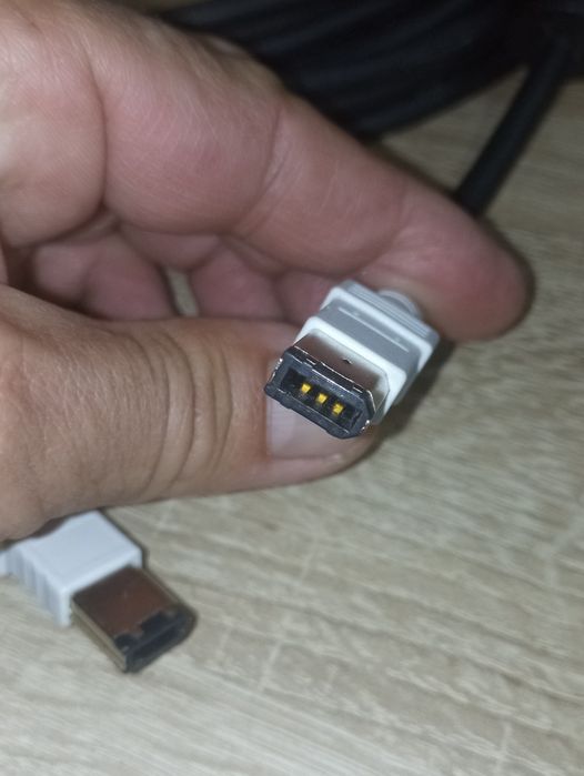 Cablu firewire 6 pini, 10 m