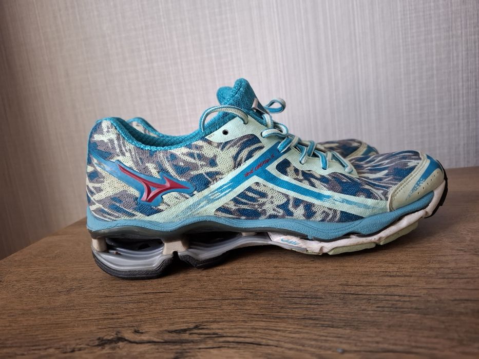 Mizuno маратонки 40 номер.