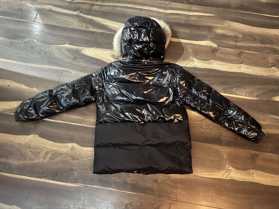 Geaca moncler negru lucios