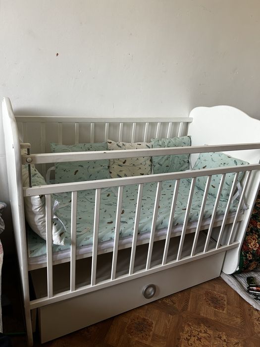 Продам манеж кровать