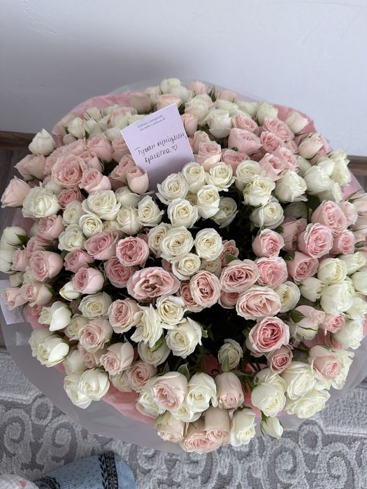 Цветы 207 штуков