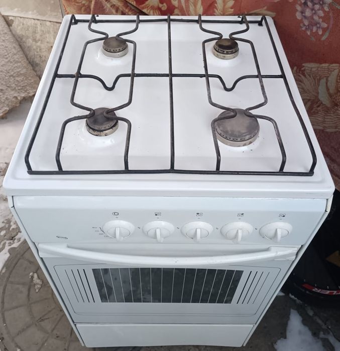 Газ плиту продаю