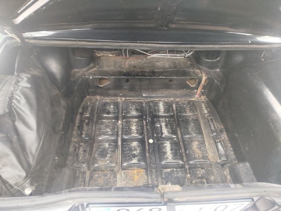 Продам черную ракету