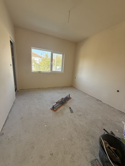 Продава се Къща в с. Овощник, Област Стара Загора - 100 кв.м за 2000 €/кв.м - Снимка #1
