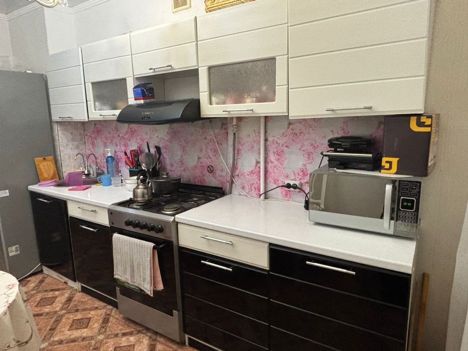 Продам кухонный гарнитур