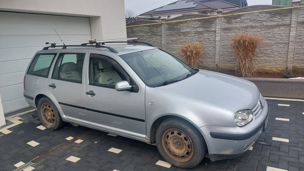 Vw golf  4 an 2005 cu 384000kmreali