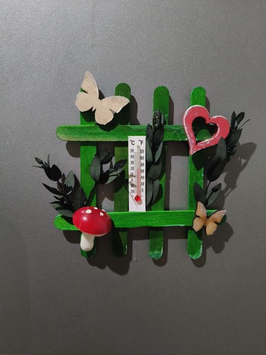 Magneti cu termometru martisor