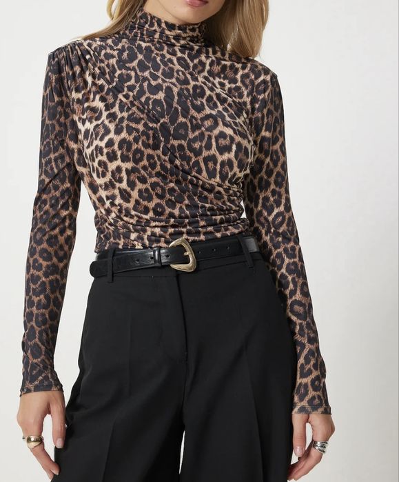 Bluzita dama eleganta marimea 36