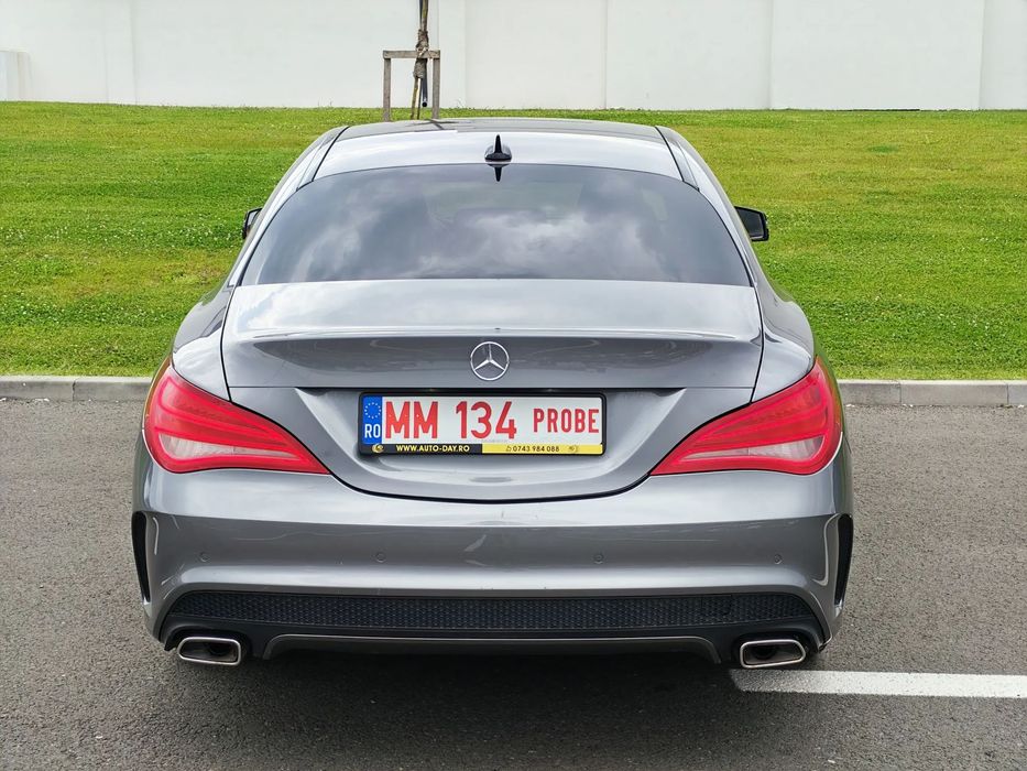 Mercedes-Benz CLA 180 Mercedes-Benz CLA 180 - AMG