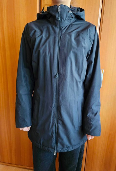 Geaca sport anti vant si ploaie