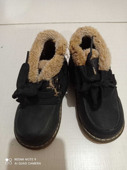 Детски зимни боти
