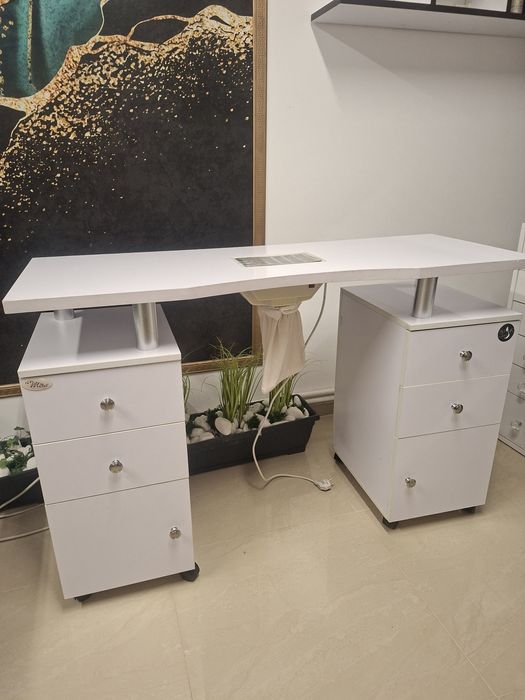 Masa unghii profesionala