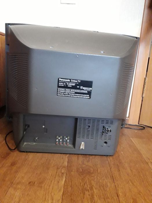 Продаю телевизор Panasonic