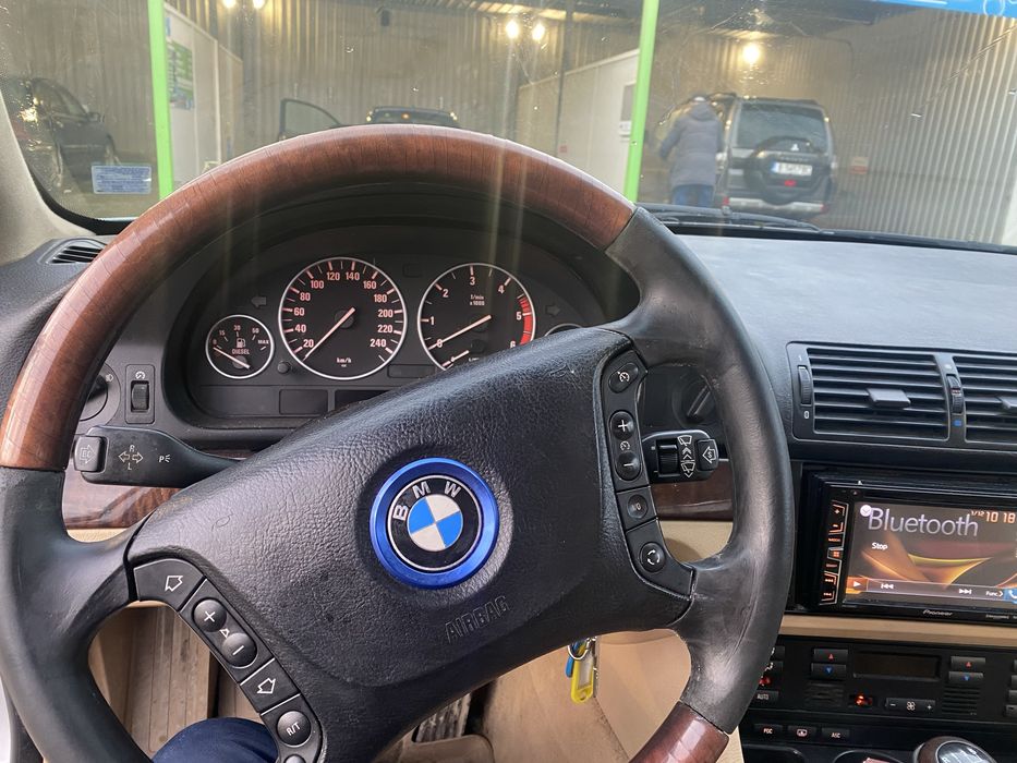 BMW E39 520d 131