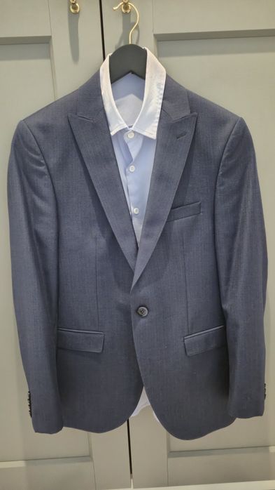 Sacou elegant in stare foarte buna
