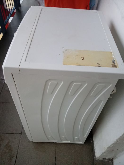 Mașina de spălat VORTEX
