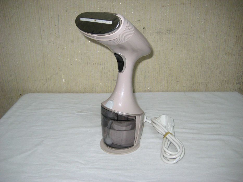 Паровой утюг Sonifer идеальном рабочим состоянии!