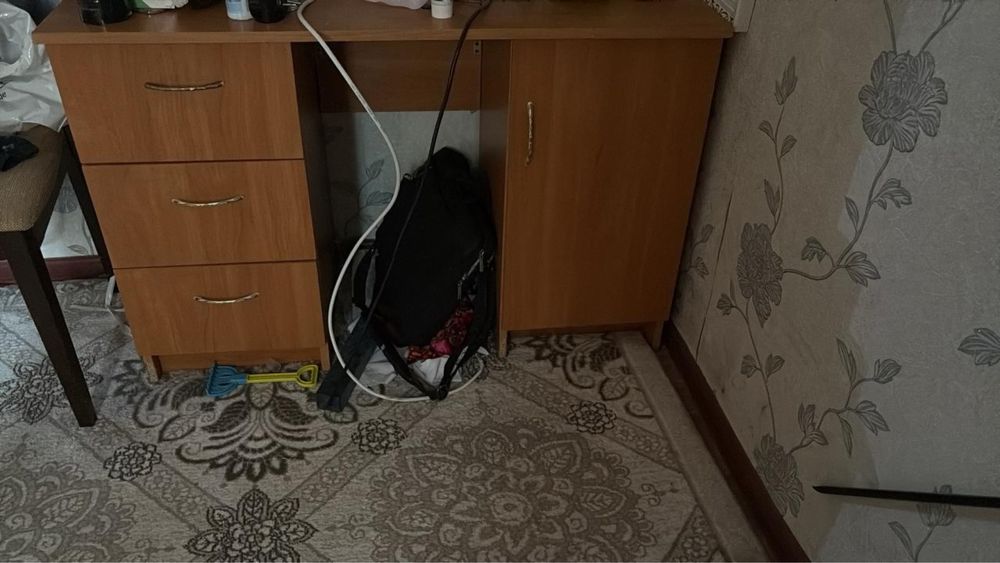 Тумба не большая