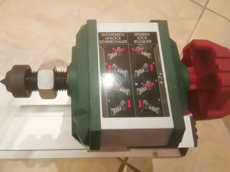 НОВ Немски Струг за Дърво Parkside 550W Нов Дърводелски струг