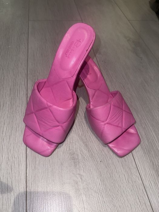 Шлепки кожа фирма респект