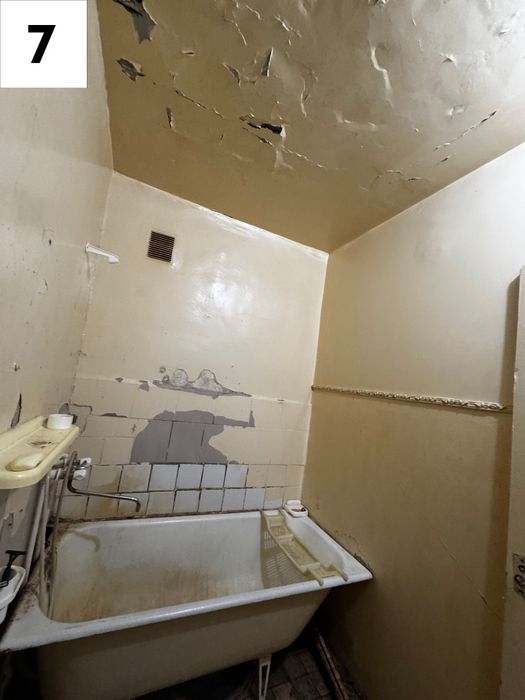 СРОЧНО! Конечка томонда Диёр маркет олдида 3 хоналик квартира сотилади