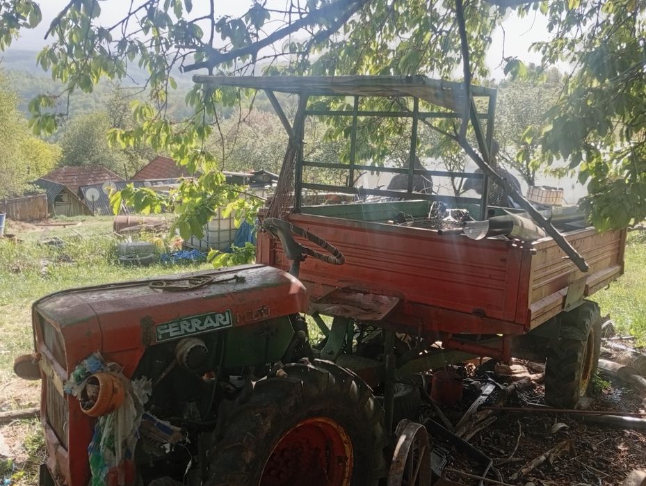 Vând motocultor ferari