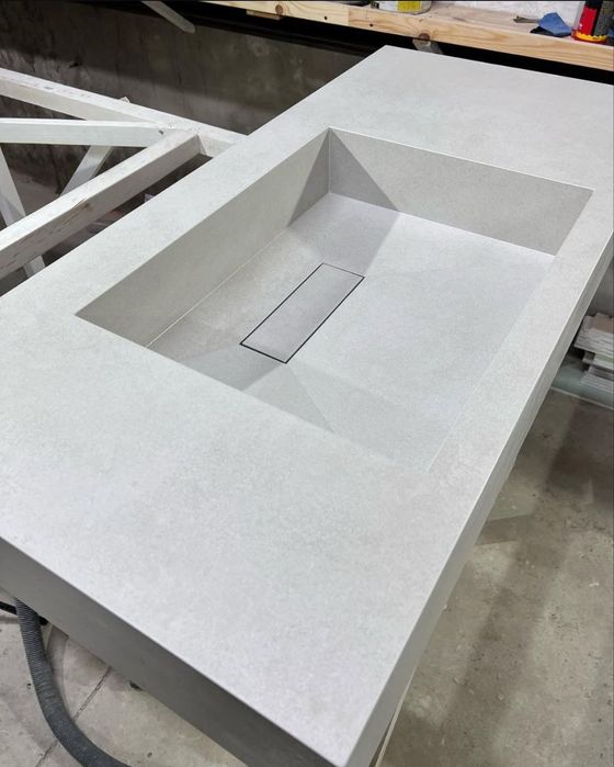 Умывальник из керамогранита на заказ